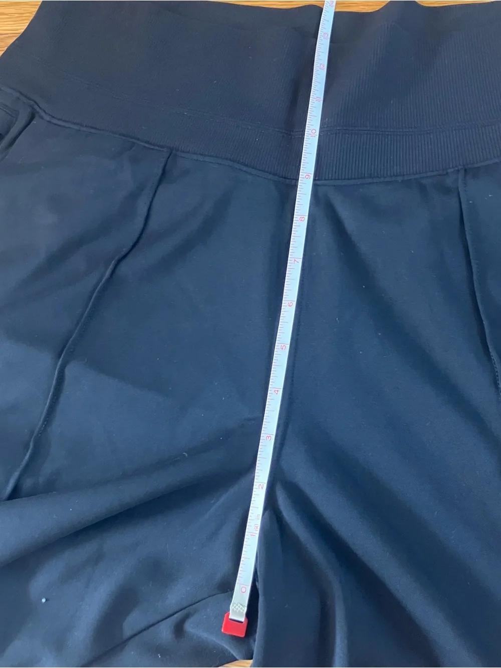 Athleta black white